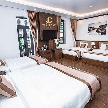 Tran Dat Hotel Ha Long Exterior foto